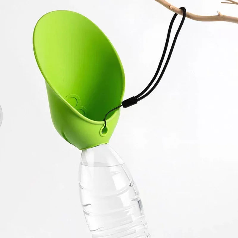 Universal Foldable Pet Water Dispenser, Portable Outdoor Dog Cat Drinking Cup with Interchangeable Water Bottle